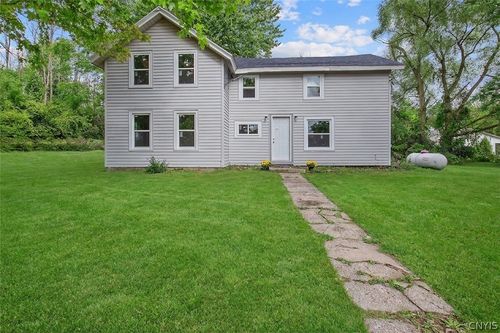 3148 Pompey Center Rd, Manlius, NY, 13104-9542 | Card Image