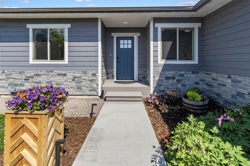 242 Kendal Loop, Kalispell, MT, 59901-2488 | Card Image