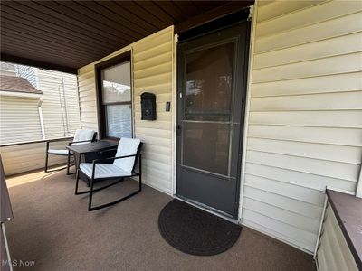 Front porch | Image 3