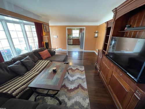 24705 Princeton St, Saint Clair Shores, MI, 48080-1026 | Card Image