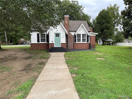 410 S Martin St, East Prairie, MO, 63845-2027 | Card Image