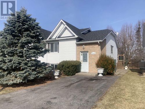 21255 Mcnaughton Crt, Bainsville, ON, K0C1E0 | Card Image