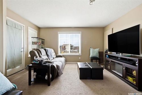 34-5023 James Hill Rd, Regina, SK, S4W0B9 | Card Image