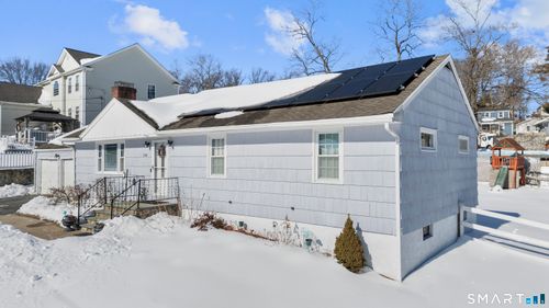 240 Valley Ave, Bridgeport, CT, 06606-3753 | Card Image