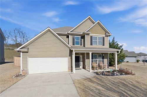 225 Brooks Village Dr, Pendergrass, GA, 30567-4667 | Card Image