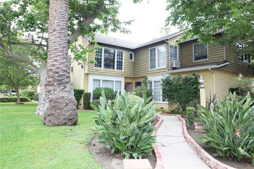 11755 Moorpark St, Studio City, CA, 91604 | Card Image