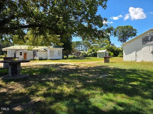 4132 Us Highway 301 S, Four Oaks, NC, 27524-9250 | Card Image