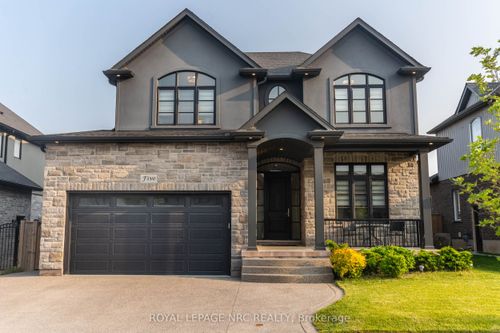 5 Autumn Ave, Thorold, ON, L2V0B8 | Card Image