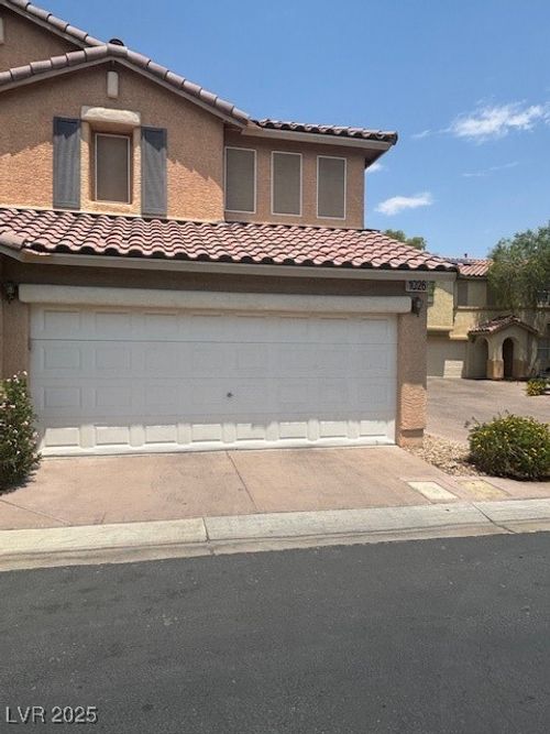 1026 Monte De Oro Ave, Las Vegas, NV, 89183-4666 | Card Image