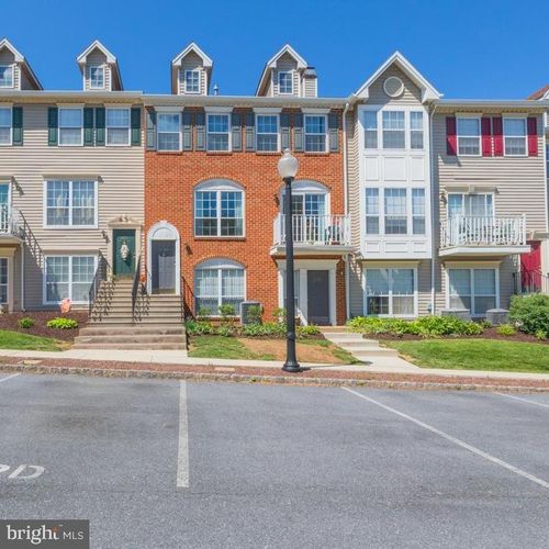 1938 Delancey St, Hellertown, PA, 18055-2808 | Card Image