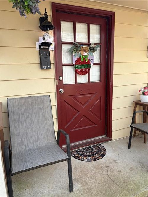 1317 Surrey Ln Sw, Marietta, GA, 30008-3632 | Card Image