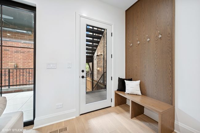 1 - 838 N Damen Ave, Home with 4 bedrooms, 3 bathrooms and 1 parking in CHICAGO IL | Image 11