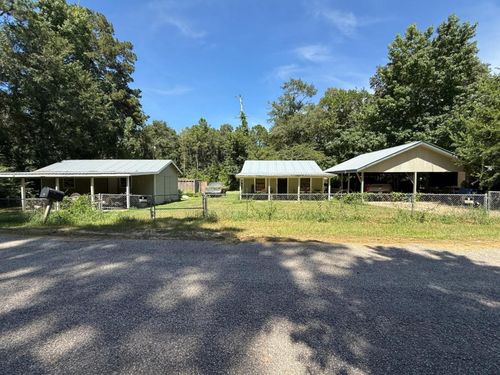 30 Vivian Ln, Shepherd, TX, 77371-2604 | Card Image