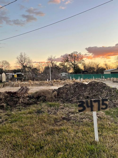 3475 Saint James Blvd, Beaumont, TX, 77705-1205 | Card Image