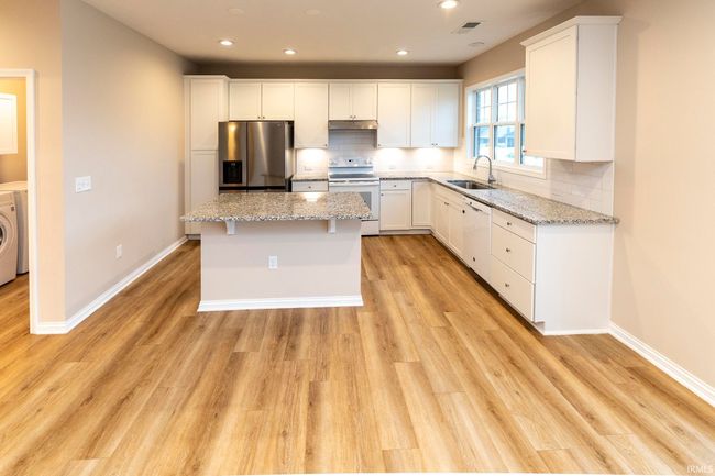 5621 Camden Dr, House other with 4 bedrooms, 3 bathrooms and null parking in Newburgh IN | Image 6