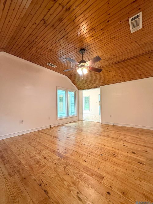 17782 Highway 10, Clinton, LA, 70722-4312 | Card Image