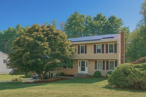 18 Barbara Jean St, Grafton, MA, 01519-1054 | Card Image