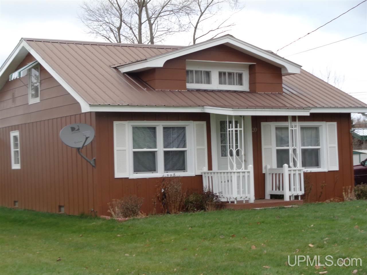 Grand Ave, Lanse, MI 49946