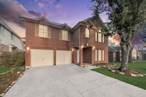 11526 Meadowchase Dr, Houston, TX, 77065-4909 | Card Image