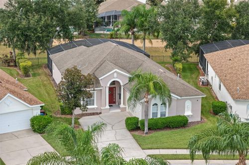 182 Minniehaha Cir, HAINES CITY, FL, 33844-8213 | Card Image