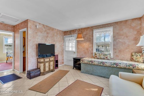488 Mohawk Dr, Brick, NJ, 08723-8033 | Card Image