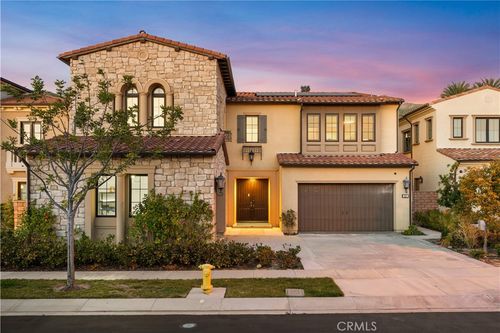 221 Clear Fls, Irvine, CA, 92602-1891 | Card Image