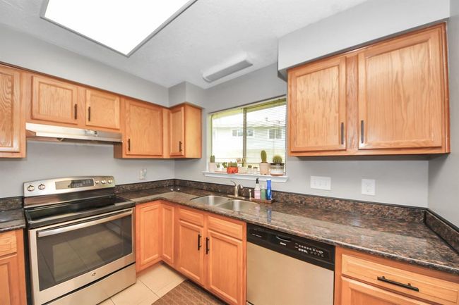 4515 Dawn Creek Ln, House other with 3 bedrooms, 2 bathrooms and 2 parking in Spring TX | Image 14
