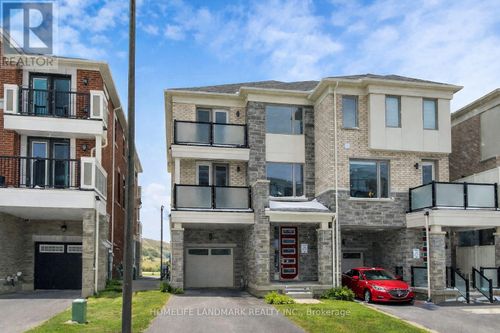 7 Avani Ave, Markham, ON, L6C3M4 | Card Image