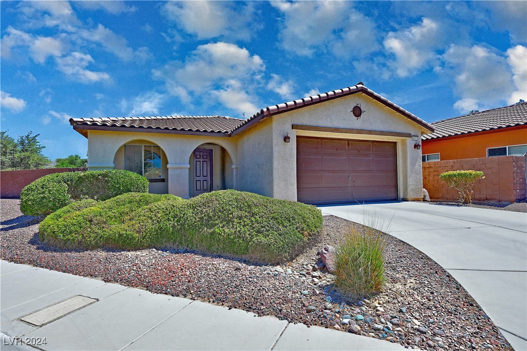 Gressa St, Pahrump, NV 89061