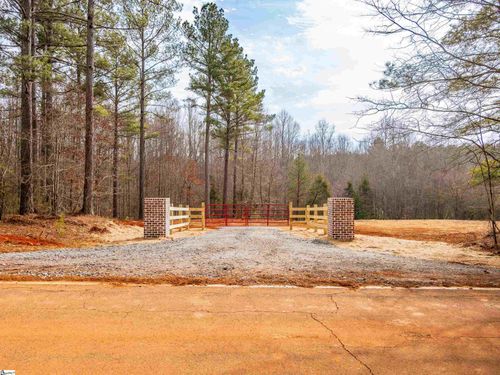 012 Mill Pine Rd, Liberty, SC, 29657 | Card Image