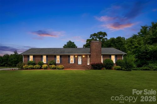 753 Patrick Rd, Gastonia, NC, 28056-8119 | Card Image