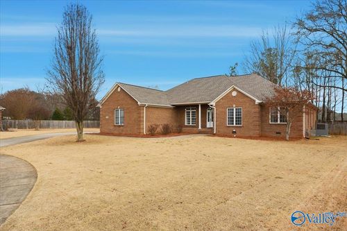 215 Slater Ct, Huntsville, AL, 35811-7204 | Card Image