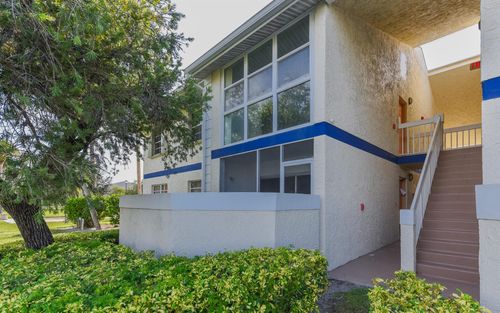 202-1531 Se Royal Green Cir, Port St Lucie, FL, 34952-7670 | Card Image