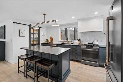 32 Porpoise Dr, Rye, NH, 03870-2116 | Card Image