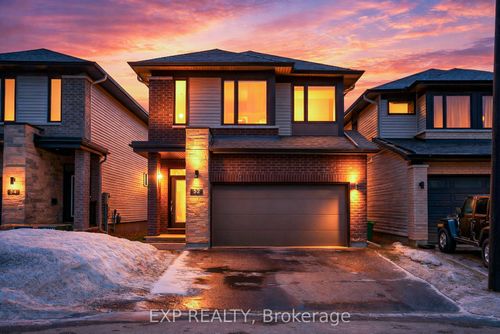 52 Whooping Crane Ridge, Manotick, ON, K4M0P2 | Card Image