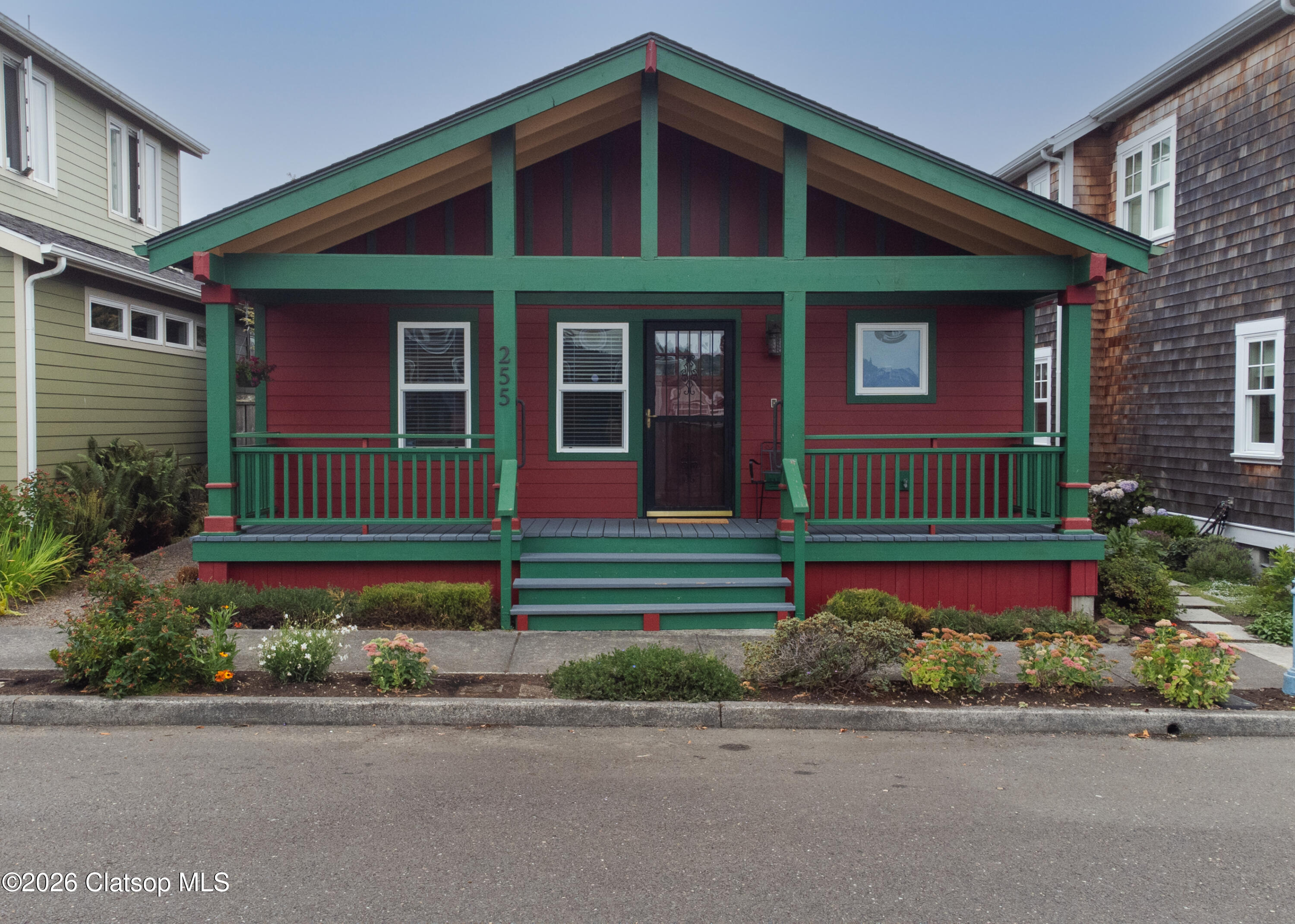 Residential in Astoria