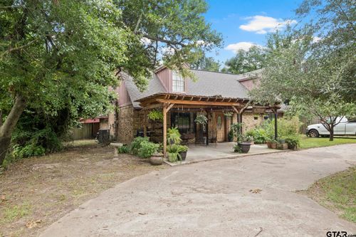 504 E 3rd St, Mount Pleasant, TX, 75455-4158 | Card Image