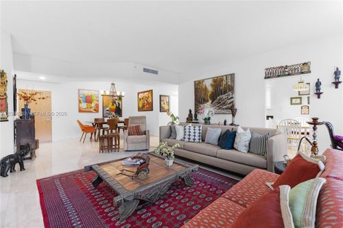 207-21055 Yacht Club Drive, Aventura, FL, 33180 | Card Image
