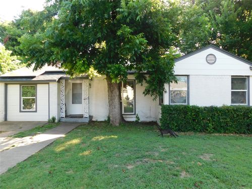 2616 Bowling Green Ave, Dallas, TX, 75216-3236 | Card Image