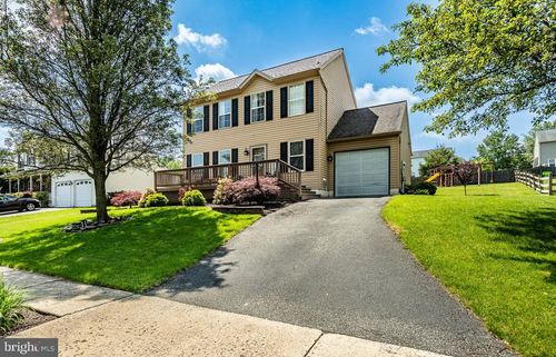 600 Charles Dr, Gilbertsville, PA, 19525-9197 | Card Image