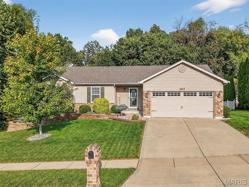 2617 Defender Dr, Wentzville, MO, 63385-8095 | Card Image