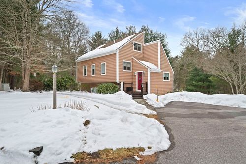 12 Herring Brook Ln, Pembroke, MA, 02359-2621 | Card Image