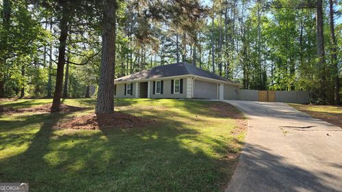 391 Hidden Valley Dr Se, Conyers, GA, 30094-4360 | Card Image