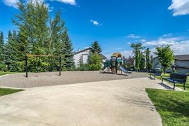 36 Springborough Pt Sw, House detached with 3 bedrooms, 2 bathrooms and 4 parking in Calgary AB | Image 29