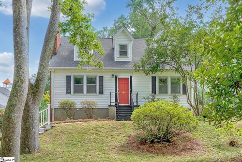 107 Sevier St, Greenville, SC, 29605-3037 | Card Image