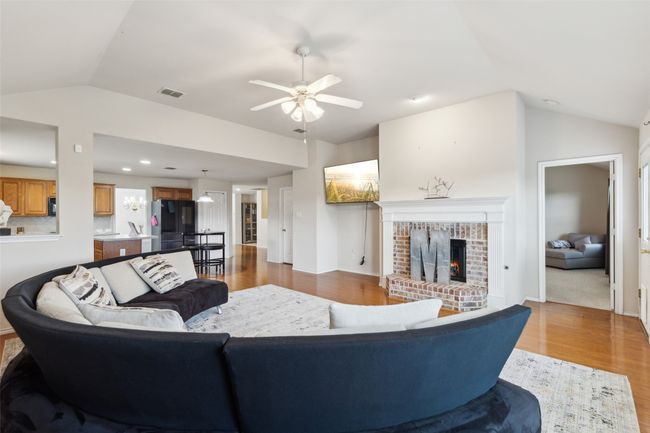 2015 Sumac Dr, House other with 3 bedrooms, 2 bathrooms and null parking in Forney TX | Image 5