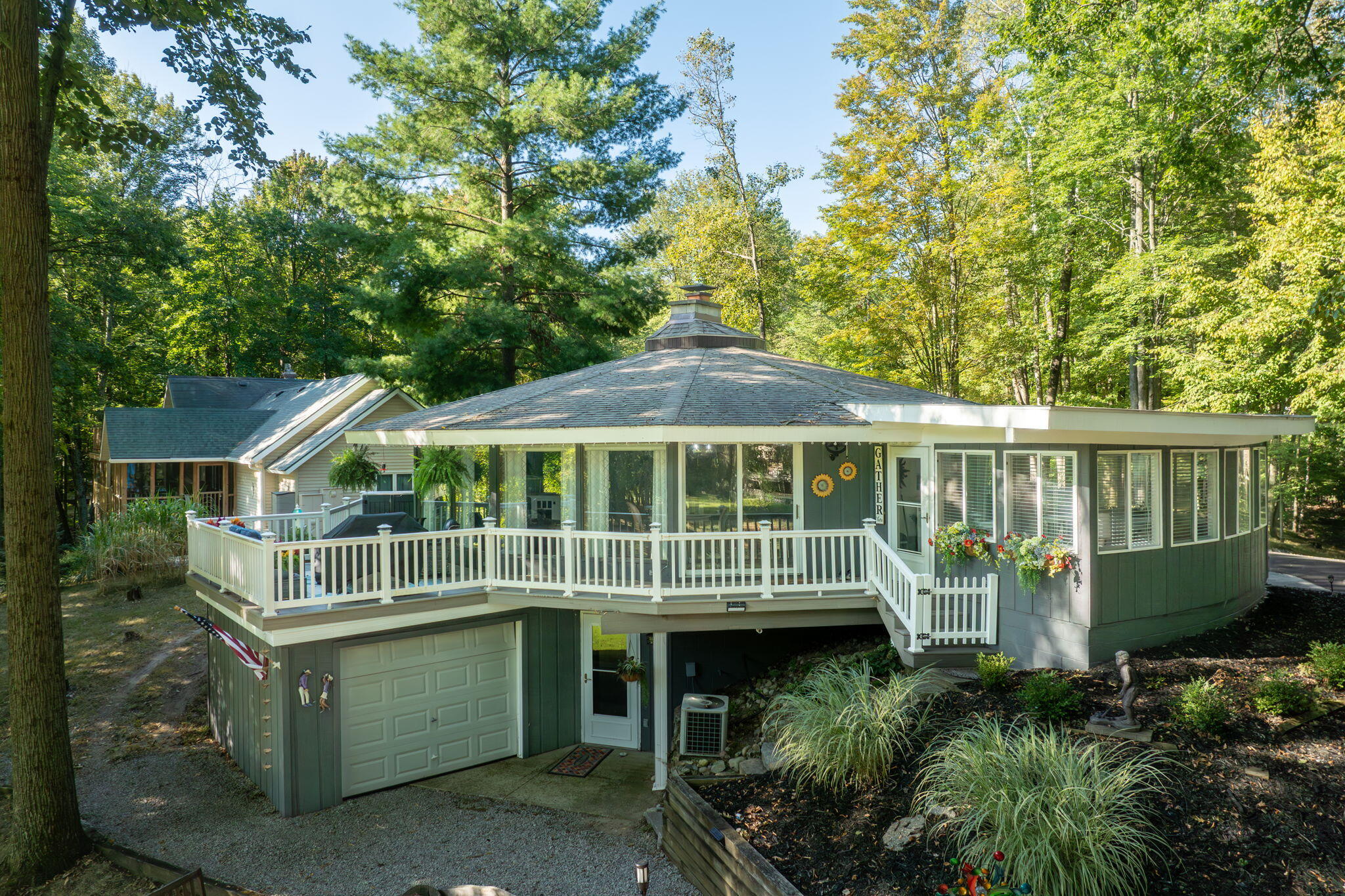 Circle Dr, Stanwood, MI 49346