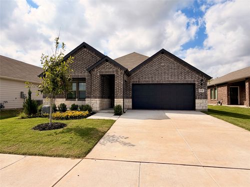 214 Winchester Ln, Sherman, TX, 75092-1208 | Card Image