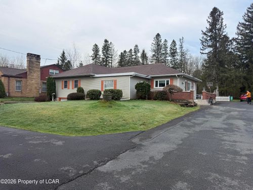 1636 E Broad Street, Hazleton, PA, 18201 | Card Image