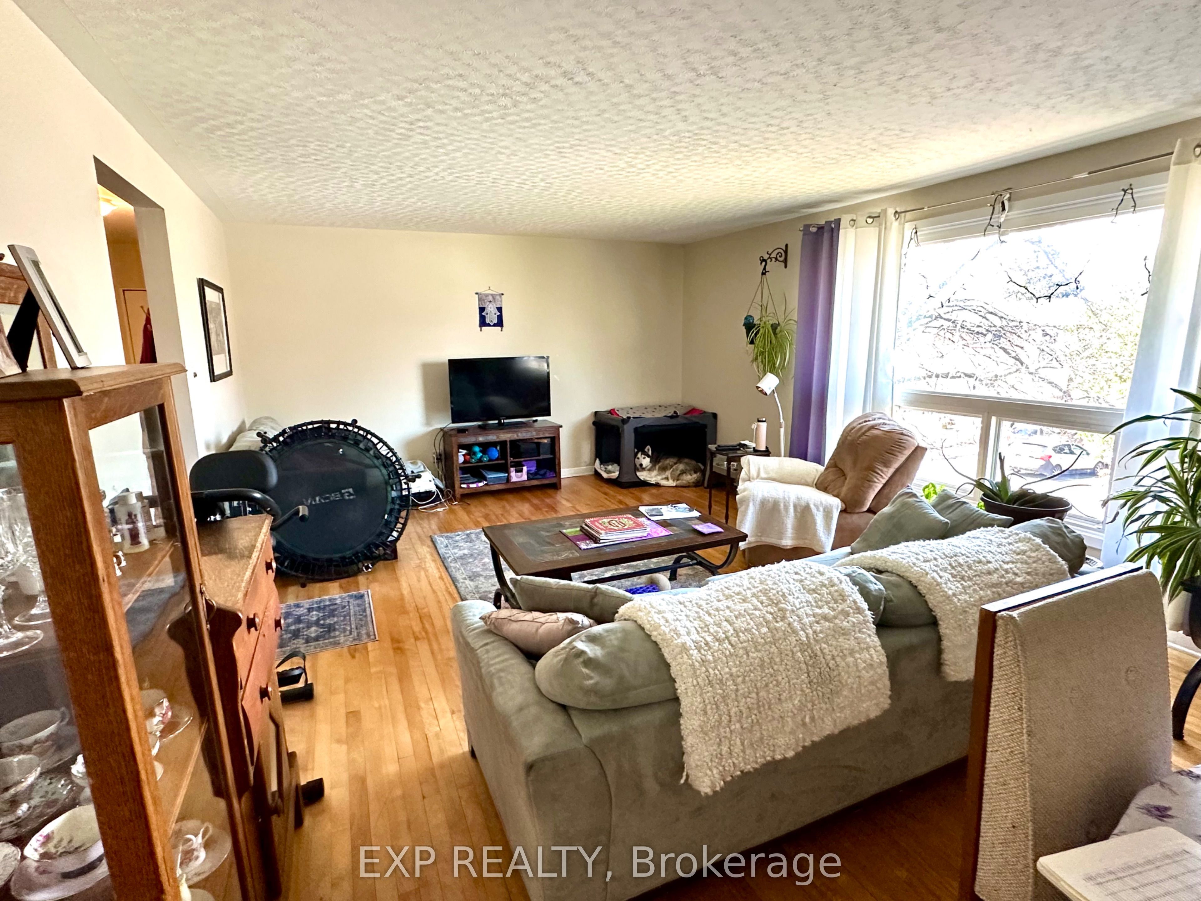 Residential in Britannia Heights - Queensway Terrace N and Area 2